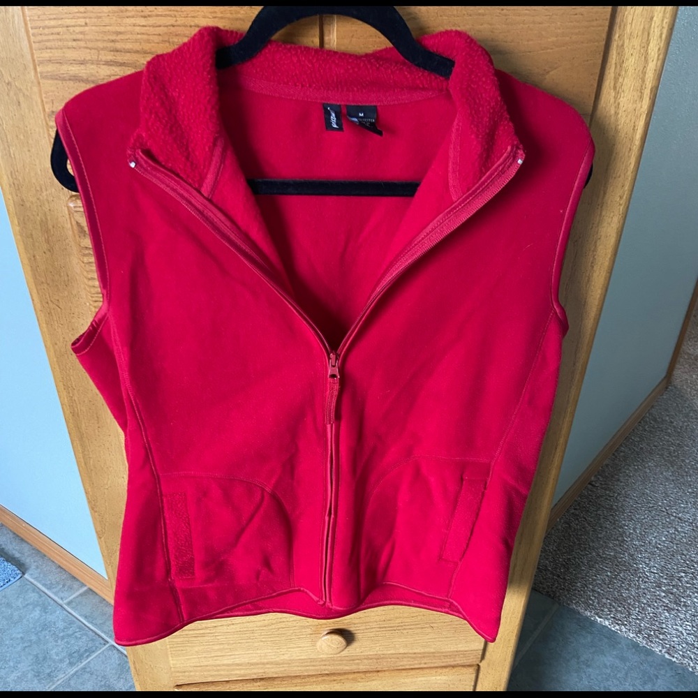 Jason Maxwell Red Fleece Vest